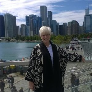 Meet your Posher, Claudia